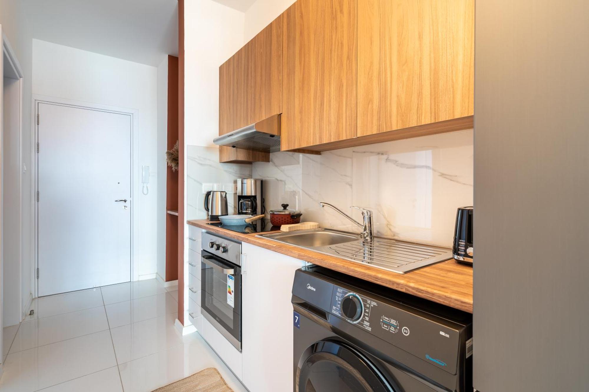 Arion 1-Bedroom Apartment In Ларнака Экстерьер фото