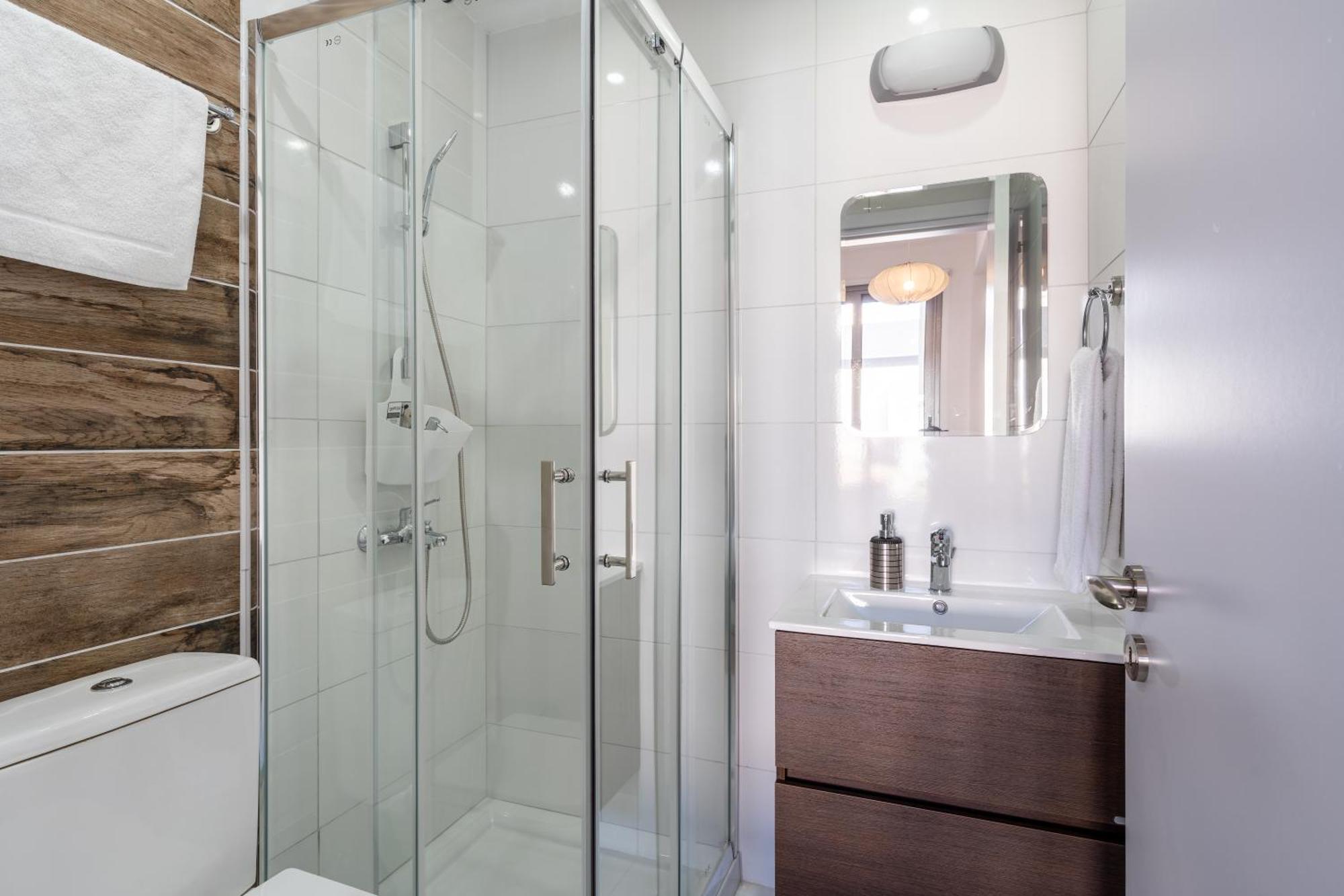 Arion 1-Bedroom Apartment In Ларнака Экстерьер фото